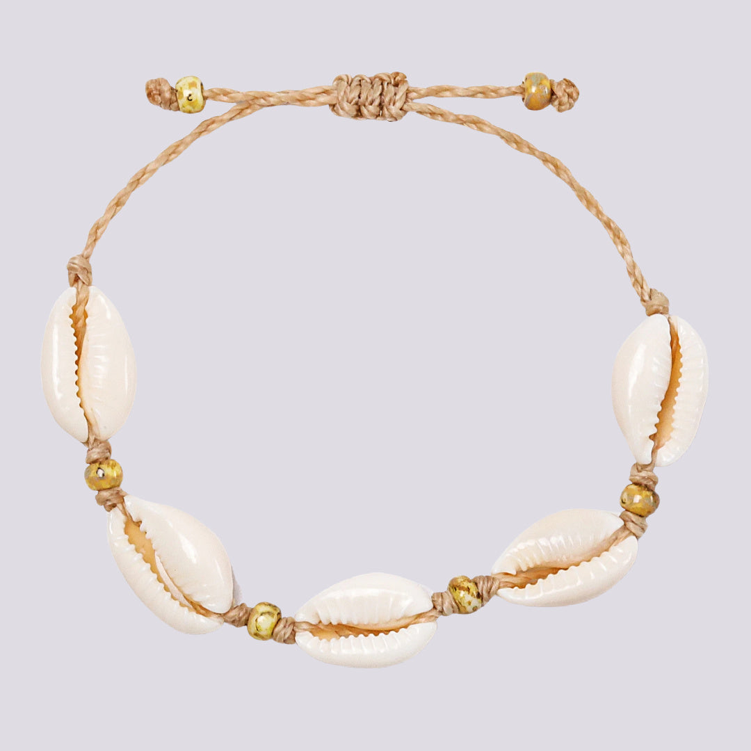 Pearl and Cowrie Shell Bracelet – IsabelleGraceJewelry